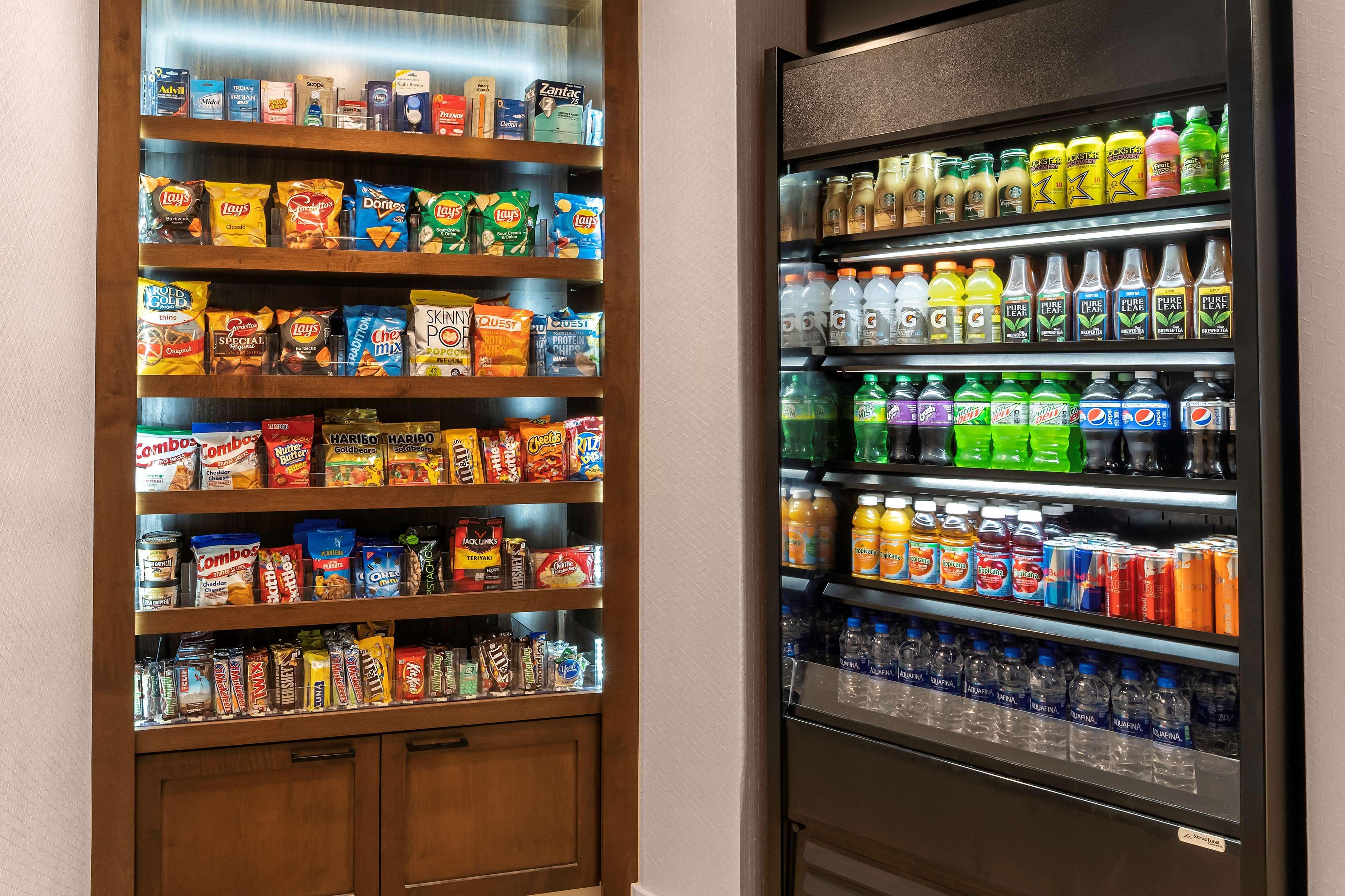 Hyatt Place Charlotte Airport Billy Graham Parkway Екстер'єр фото