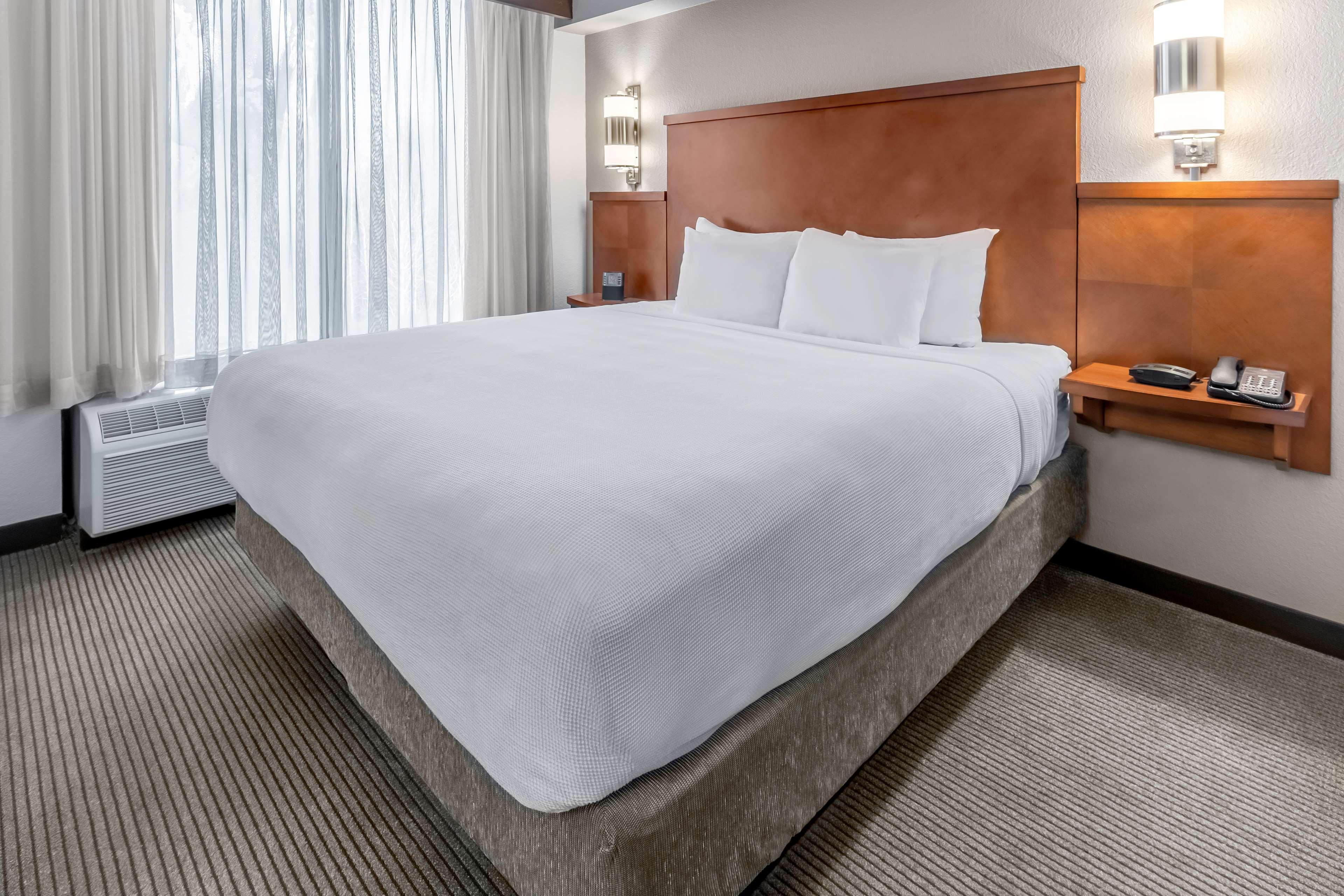 Hyatt Place Charlotte Airport Billy Graham Parkway Екстер'єр фото