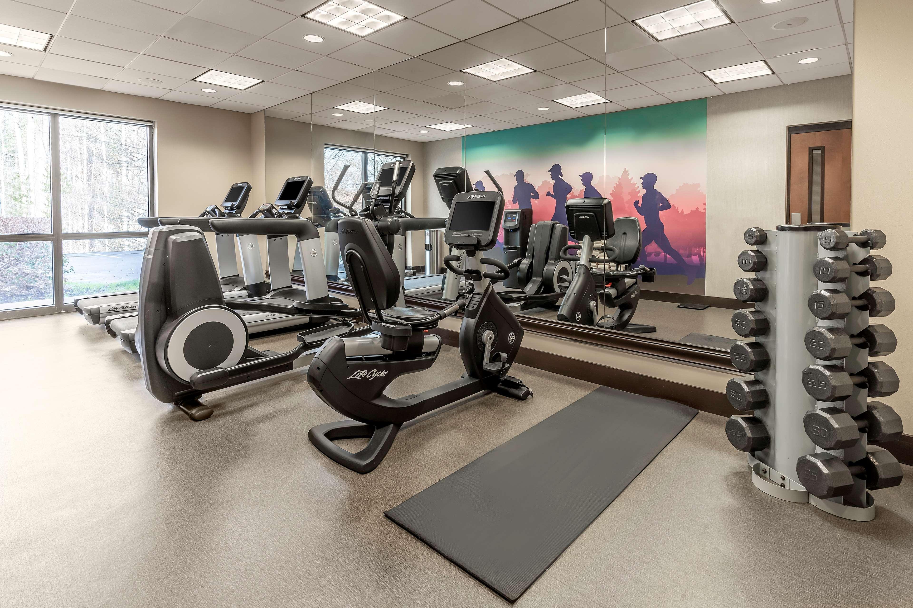 Hyatt Place Charlotte Airport Billy Graham Parkway Екстер'єр фото