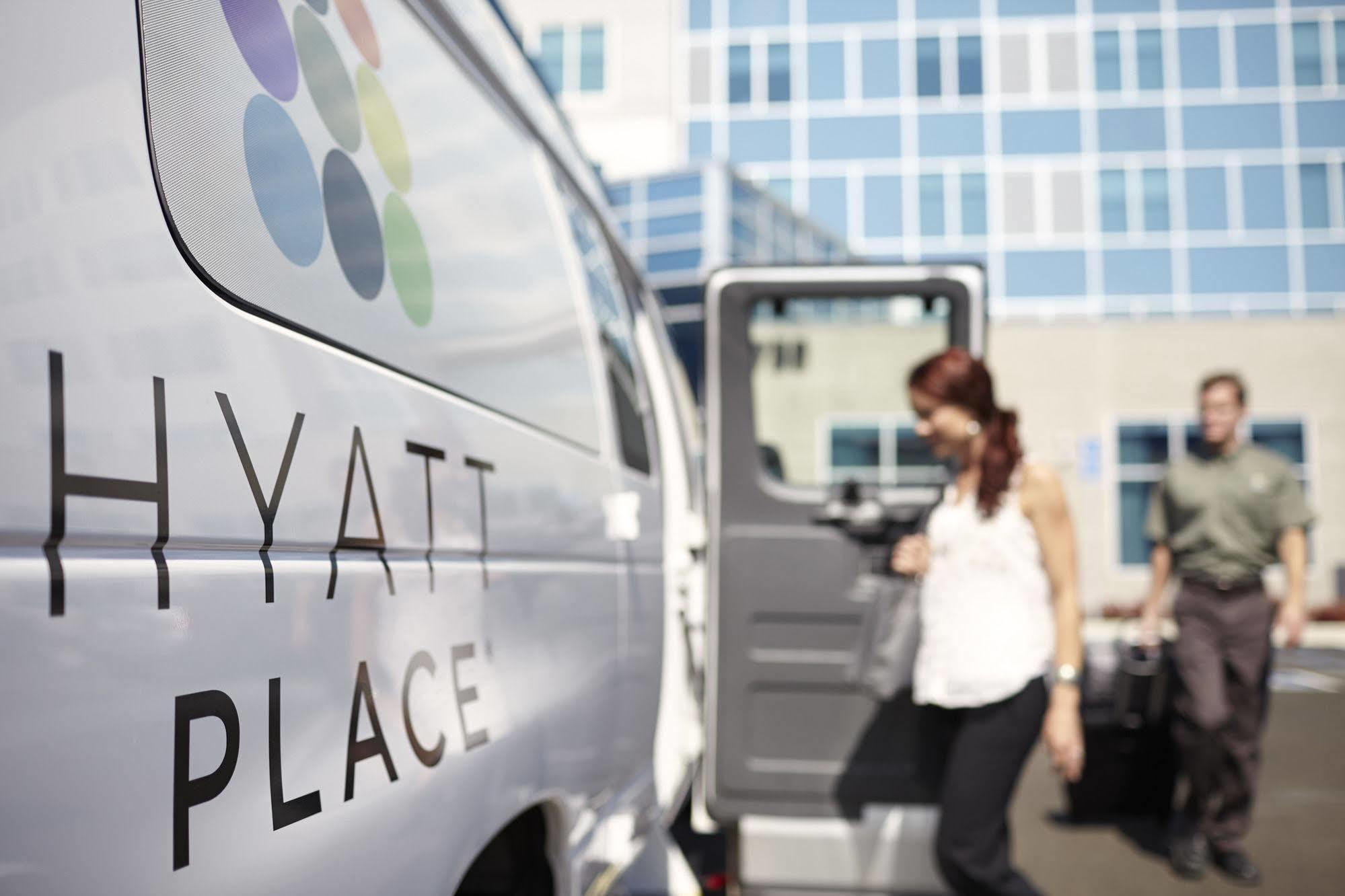 Hyatt Place Charlotte Airport Billy Graham Parkway Екстер'єр фото